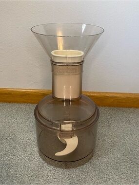 Cuisinart Food Processor CFP-5 Vintage Work Bowl and Food Pusher Amber